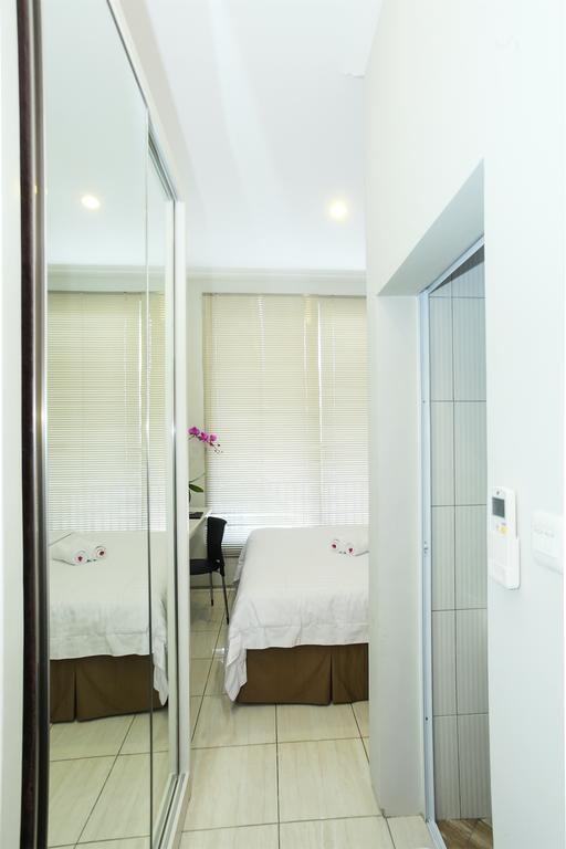 Topaz Residencia Yakarta Exterior foto